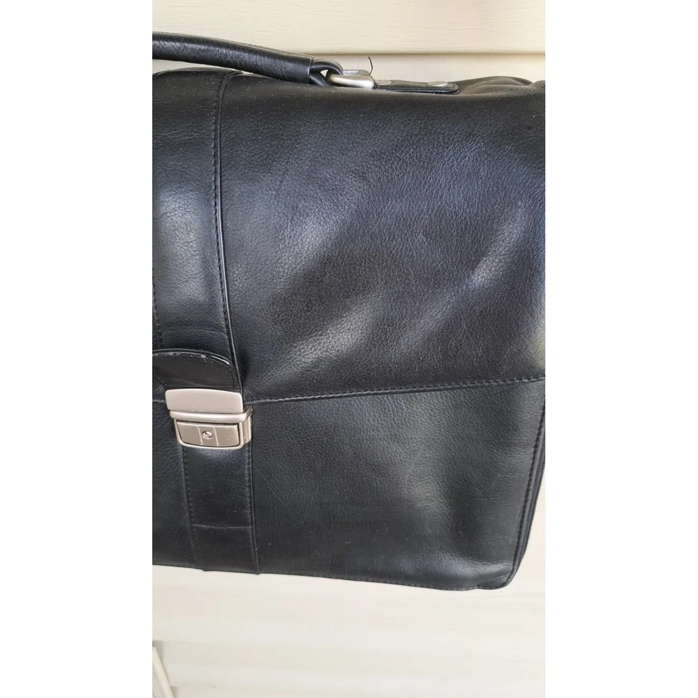 Wilsons Leather Pelle Studio Black Leather Briefcase Messenger Bag Work Laptop